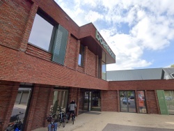 Bibliotheek Rolde